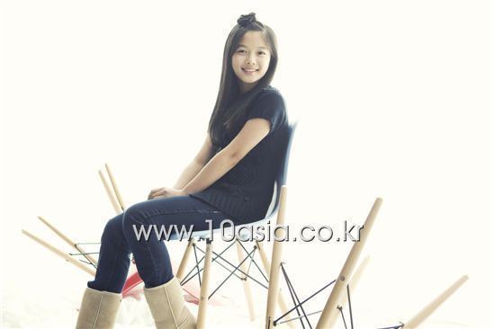 40721399_UNEWKPTFA - a---kim yoo jung---a