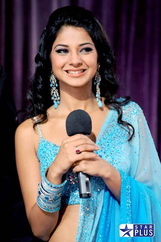 5Bf8D - Jennifer Winget