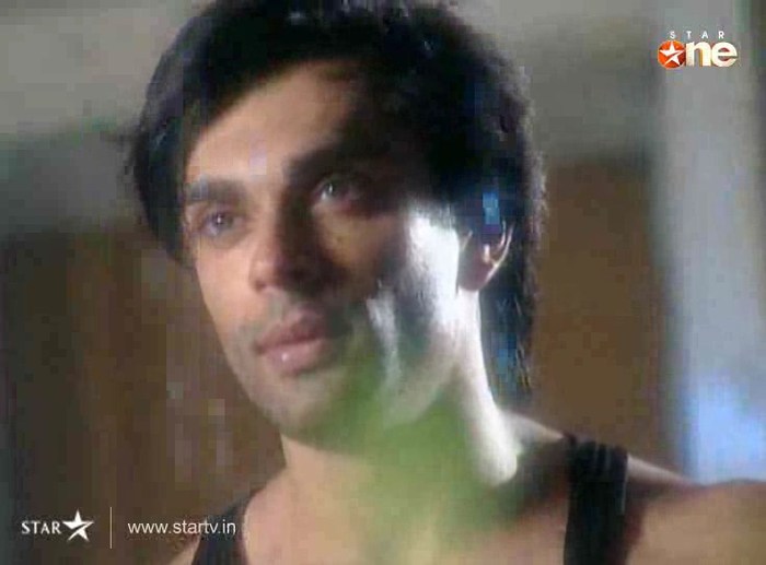 qTJAt - DILL MILL GAYYE KaSh As ArSh Panchgani Rain Scene Caps I
