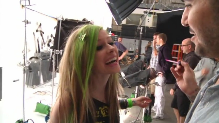 bscap0000 - Avril Lavigne - Smile - Behind The Scene - Part 1