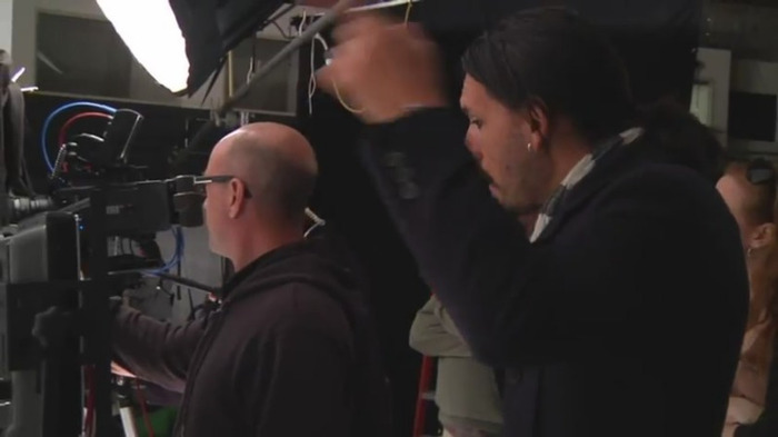 bscap0118 - Avril Lavigne - Smile - Behind The Scene - Part 1