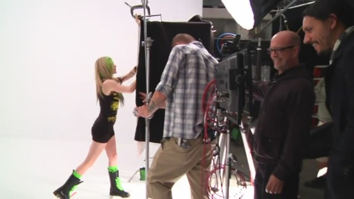 bscap0218 - Avril Lavigne - Smile - Behind The Scene - Part 1