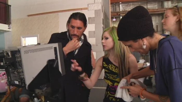 bscap0272 - Avril Lavigne - Smile - Behind The Scene - Part 1