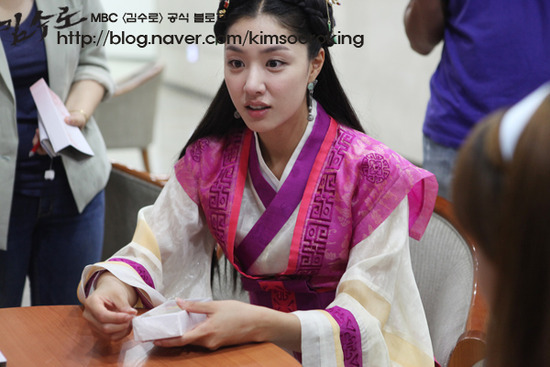 img_8694_kimsooroking[1] - Kim Suro-Regele de Fier