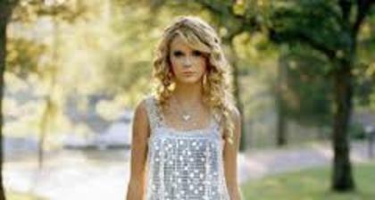 images_056 - Taylor Swift