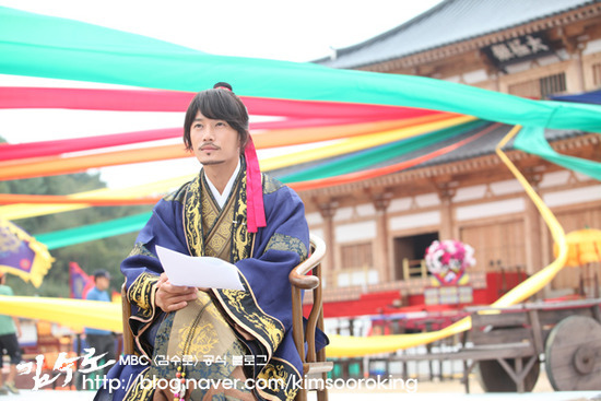 img_4037_kimsooroking[1] - Kim Suro-Regele de Fier