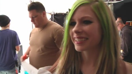 bscap0435 - Avril Lavigne - Smile - Behind the scene - Part 2