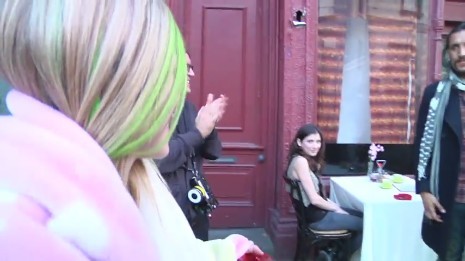 bscap0806 - Avril Lavigne - Smile - Behind the scene - Part 2