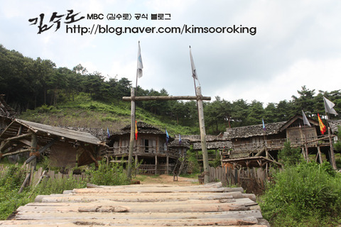 img_7393_kimsooroking[1]