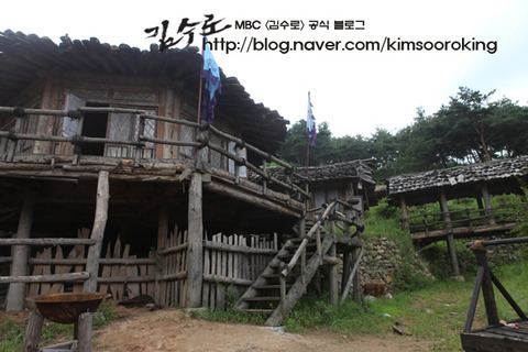 img_7404_kimsooroking[1] - Kim Suro Regele De Fier 2
