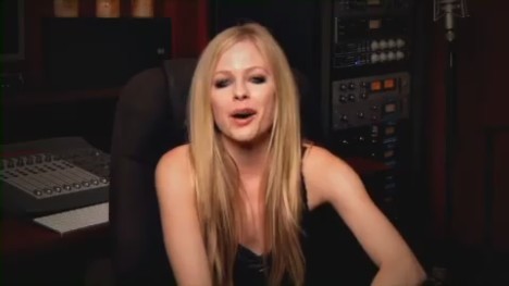 bscap0362 - Special Message from Avril - South America Black Star Tour 02