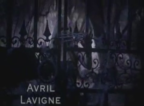 bscap0673 - Forbidden Rose - Avril Lavigne fragrance - COMMERCIAL