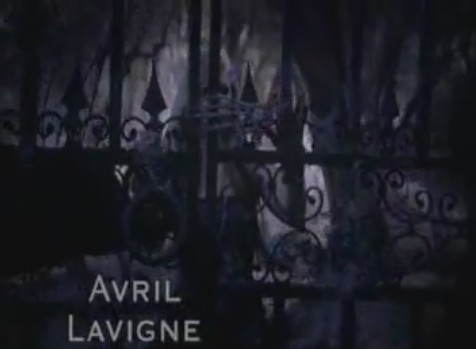 bscap0674 - Forbidden Rose - Avril Lavigne fragrance - COMMERCIAL