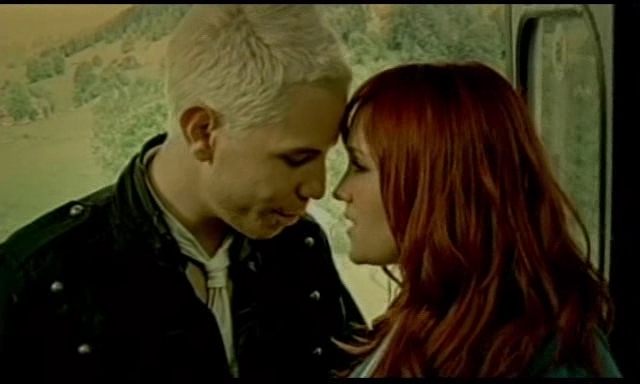 1759 - RBD - Besame Sin Miedo Hit