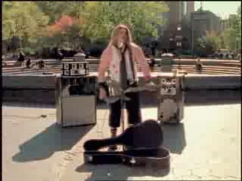 bscap0881 - Avril Lavigne TV Commercial