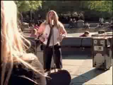 bscap0910 - Avril Lavigne TV Commercial