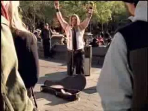 bscap0921 - Avril Lavigne TV Commercial