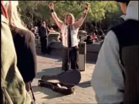 bscap0923 - Avril Lavigne TV Commercial