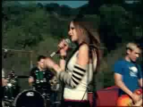 bscap0957 - Avril Lavigne TV Commercial