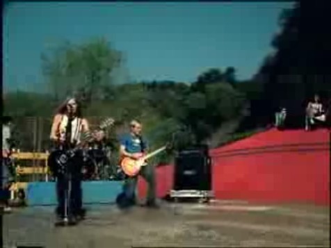 bscap0971 - Avril Lavigne TV Commercial