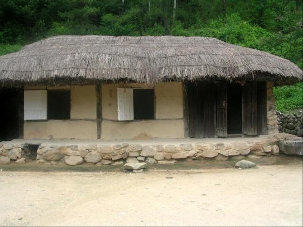 untitl10 - Casele coreenilor