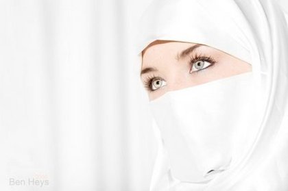 western_eyes_muslim_hijab - Araboaice1