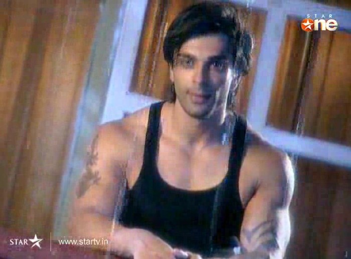 2HqbN - DILL MILL GAYYE KaSh As ArSh Panchgani Rain Scene Caps I