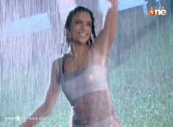 Jf7bl - DILL MILL GAYYE KaSh As ArSh Panchgani Rain Scene Caps I
