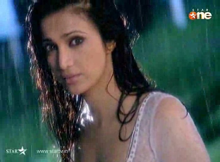 fCsQ2 - DILL MILL GAYYE KaSh As ArSh Panchgani Rain Scene Caps I