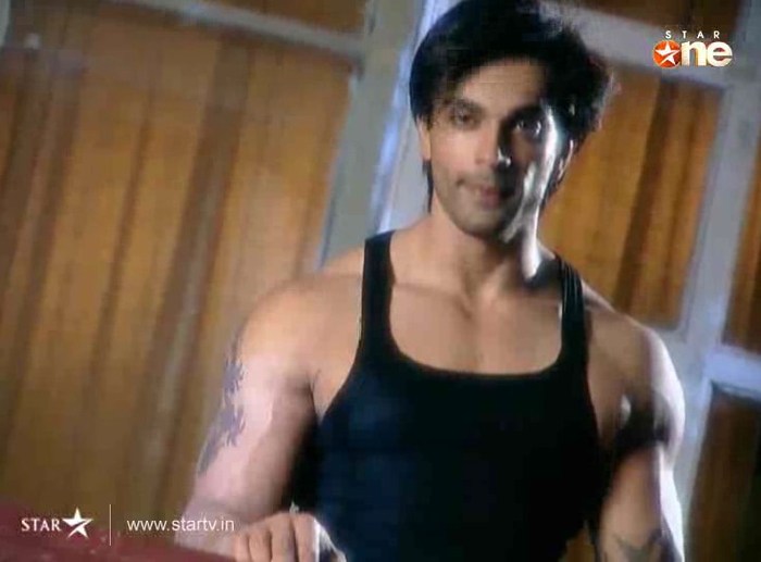 vSPBE - DILL MILL GAYYE KaSh As ArSh Panchgani Rain Scene Caps I