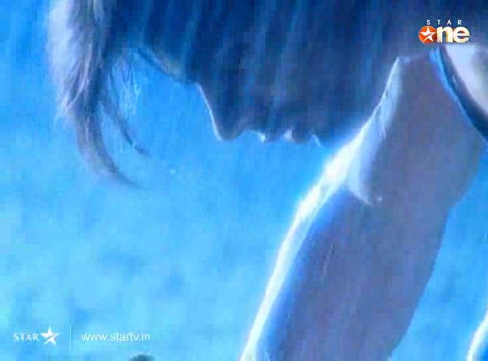 wiAoj - DILL MILL GAYYE KaSh As ArSh Panchgani Rain Scene Caps I