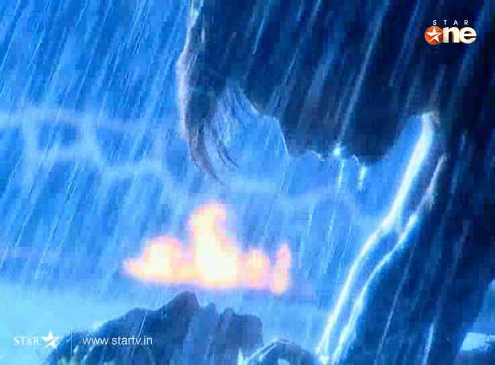 xpXf0 - DILL MILL GAYYE KaSh As ArSh Panchgani Rain Scene Caps I
