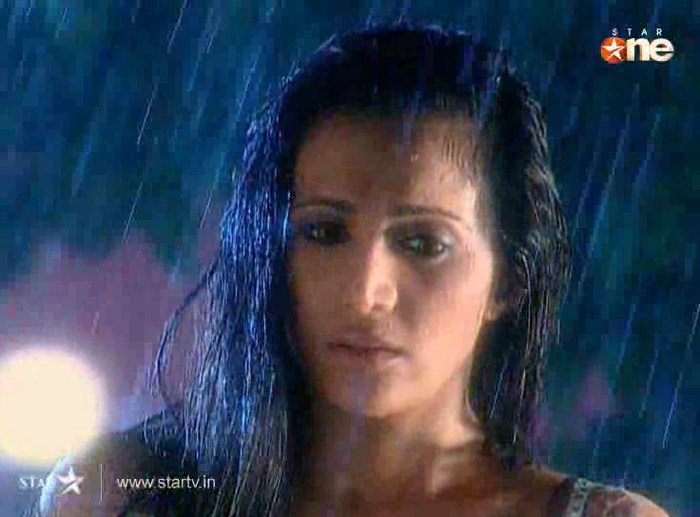 Erp1s - DILL MILL GAYYE KaSh As ArSh Panchgani Rain Scene Caps I