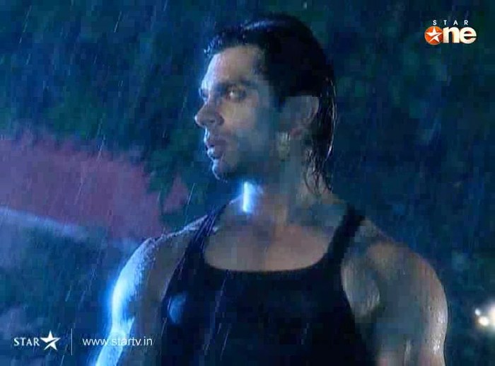 m3i6J - DILL MILL GAYYE KaSh As ArSh Panchgani Rain Scene Caps I