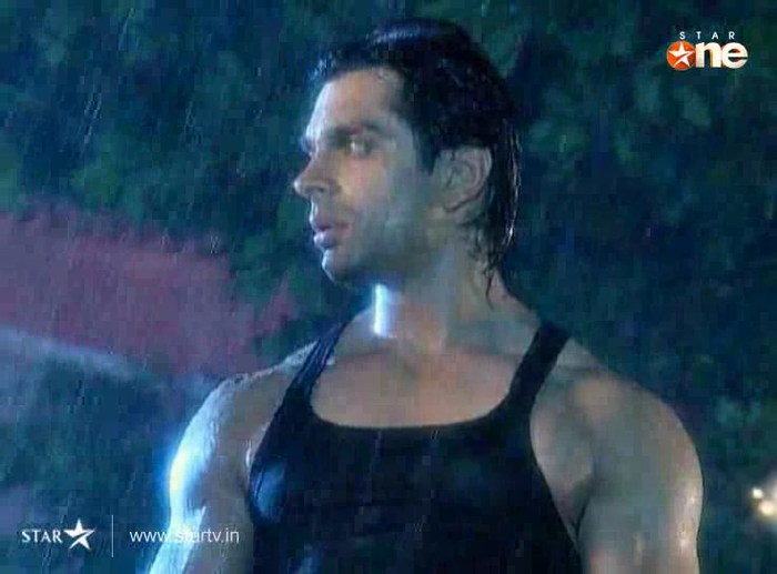 RyfeF - DILL MILL GAYYE KaSh As ArSh Panchgani Rain Scene Caps I