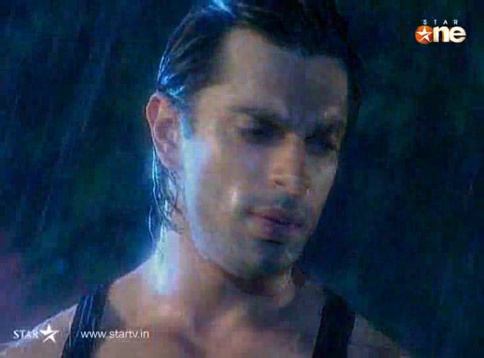 0LePo - DILL MILL GAYYE KaSh As ArSh Panchgani Rain Scene Caps I