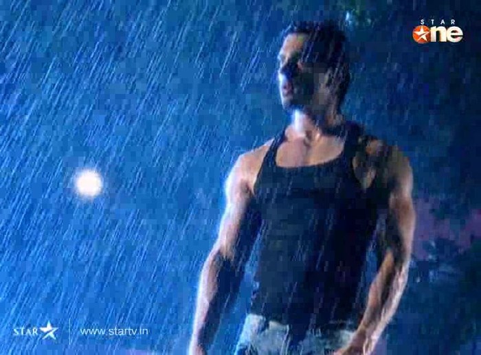 zIpnG - DILL MILL GAYYE KaSh As ArSh Panchgani Rain Scene Caps I