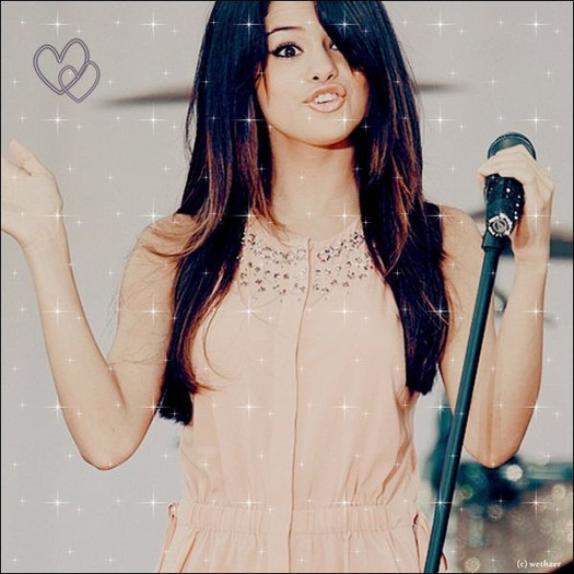 42364982_ZNILLRDLY[1] - HAPPY BIRTHDAY SELENA