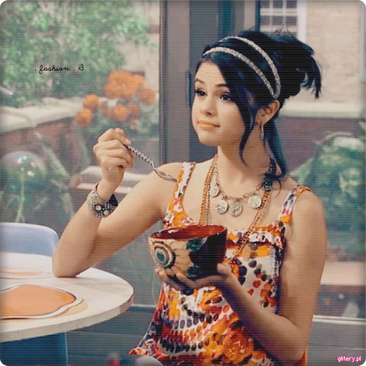 42413539_IAFKJJWSN[1]