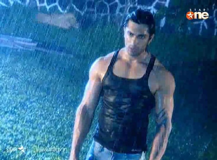 pYxOv - DILL MILL GAYYE KaSh As ArSh Panchgani Rain Scene Caps II