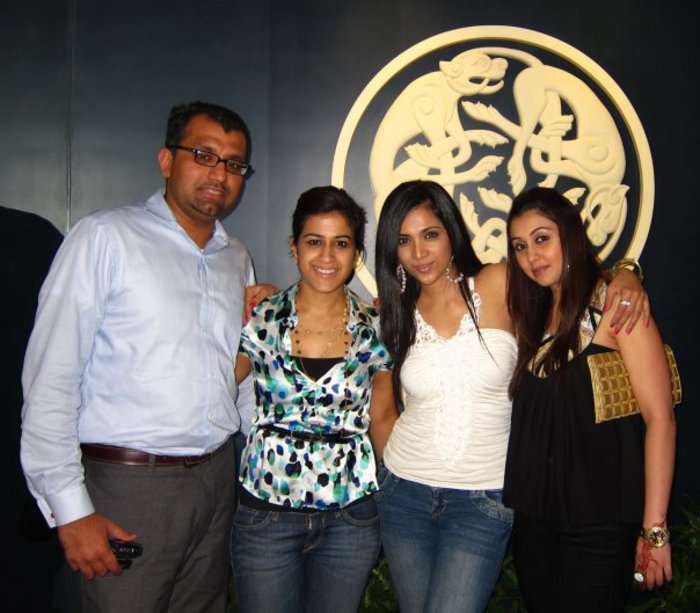 164062_103517073055931_100001929163789_27684_5193265_n - Shilpa Anand