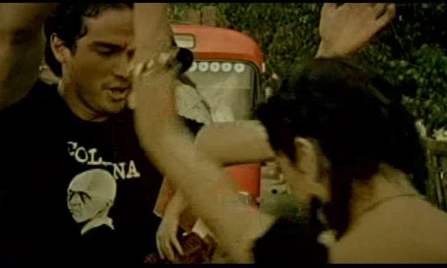 2443 - 000Besame sin miedo photos