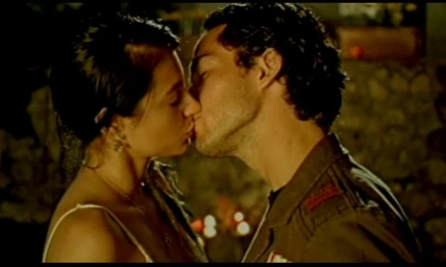 4867 - 000Besame sin miedo photos