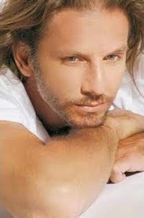 images (9) - Facundo Arana