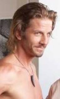 images - Facundo Arana