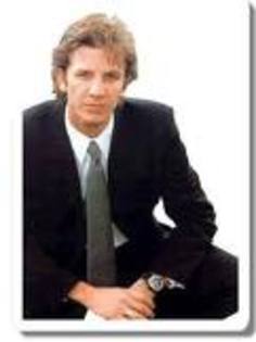images (32) - Facundo Arana