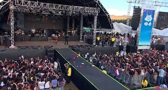 RBD_[Live_In_Brasilia]_2009_DVDRip_Xvid_Audio_Mp3_By_aLLaN - Brasilia