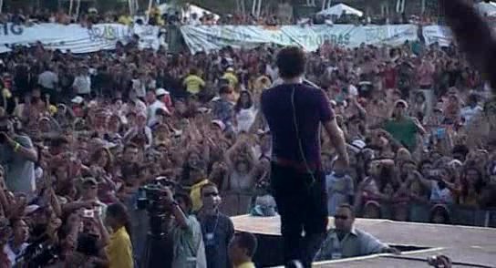RBD_[Live_In_Brasilia]_2009_DVDRip_Xvid_Audio_Mp3_By_aLLaN-12 - Brasilia