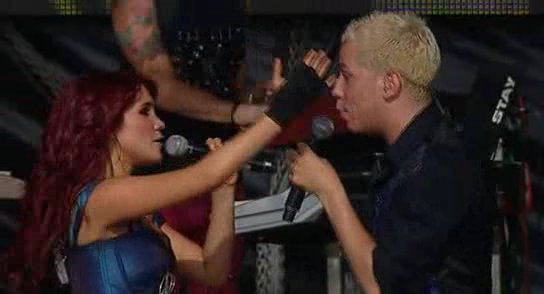 RBD_[Live_In_Brasilia]_2009_DVDRip_Xvid_Audio_Mp3_By_aLLaN-125