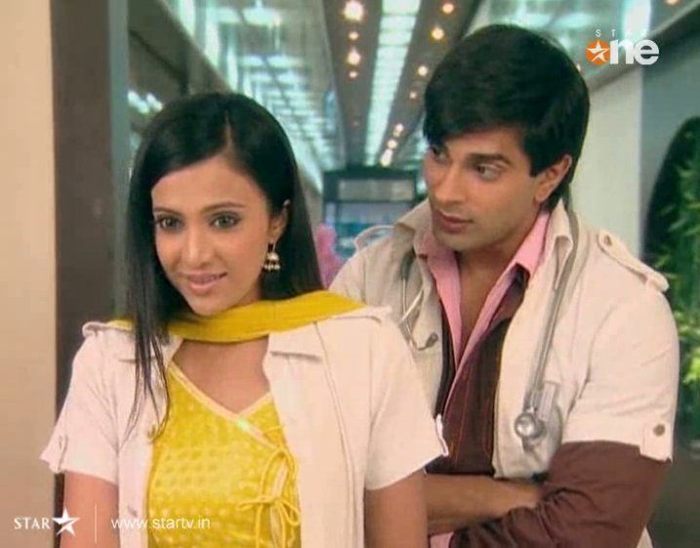267945_131453313602724_100002141692772_231312_5095450_n - xxKaran Singh Grover si Shilpa Anandxx